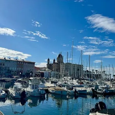 Provencale Avec Vue Mer, Proche Centre Et Plages. Villa *