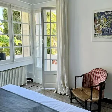 Provencale Avec Vue Mer, Proche Centre Et Plages. *